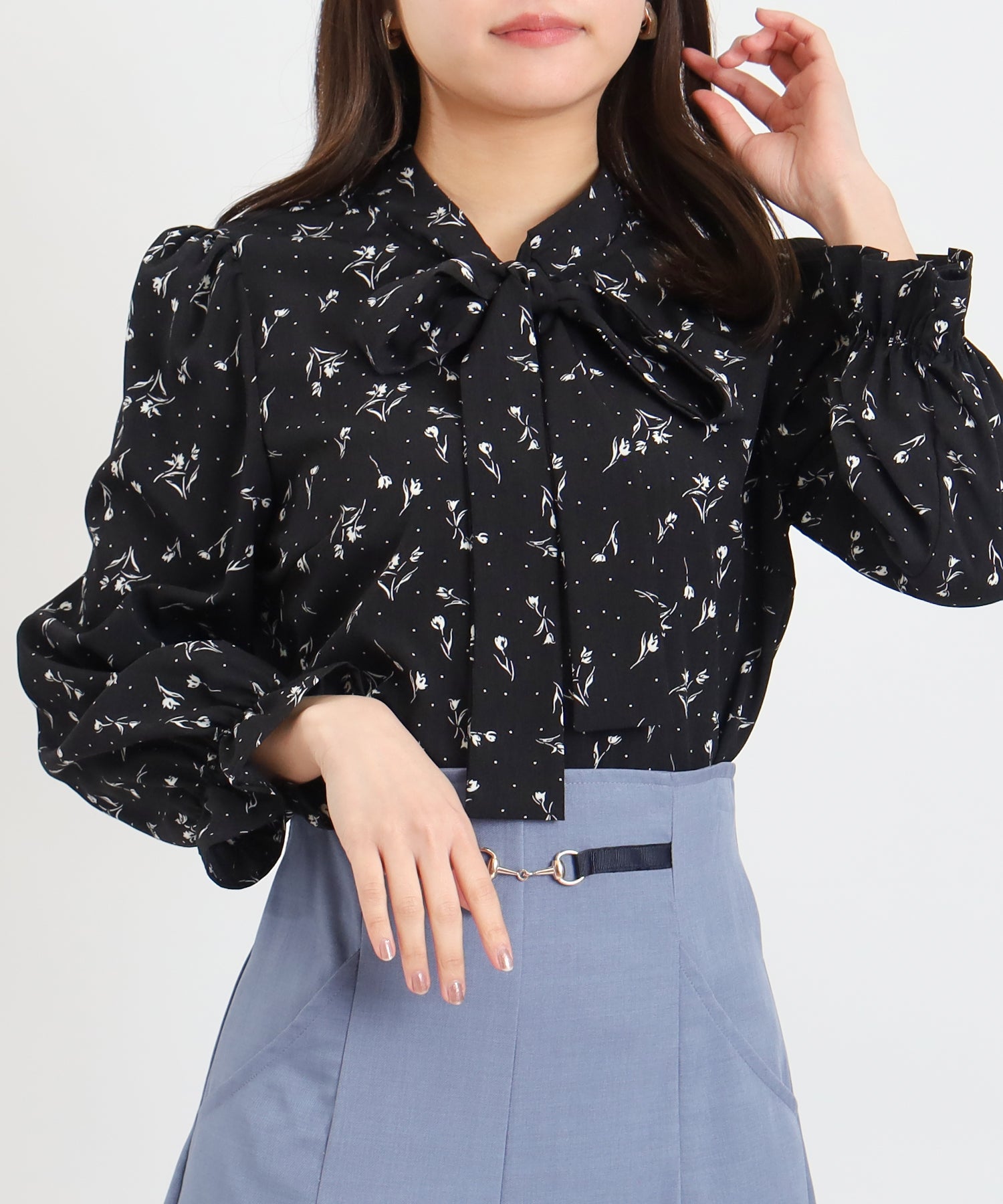 ブラック　model：156㎝　骨格ウェーブ　着用サイズ：S