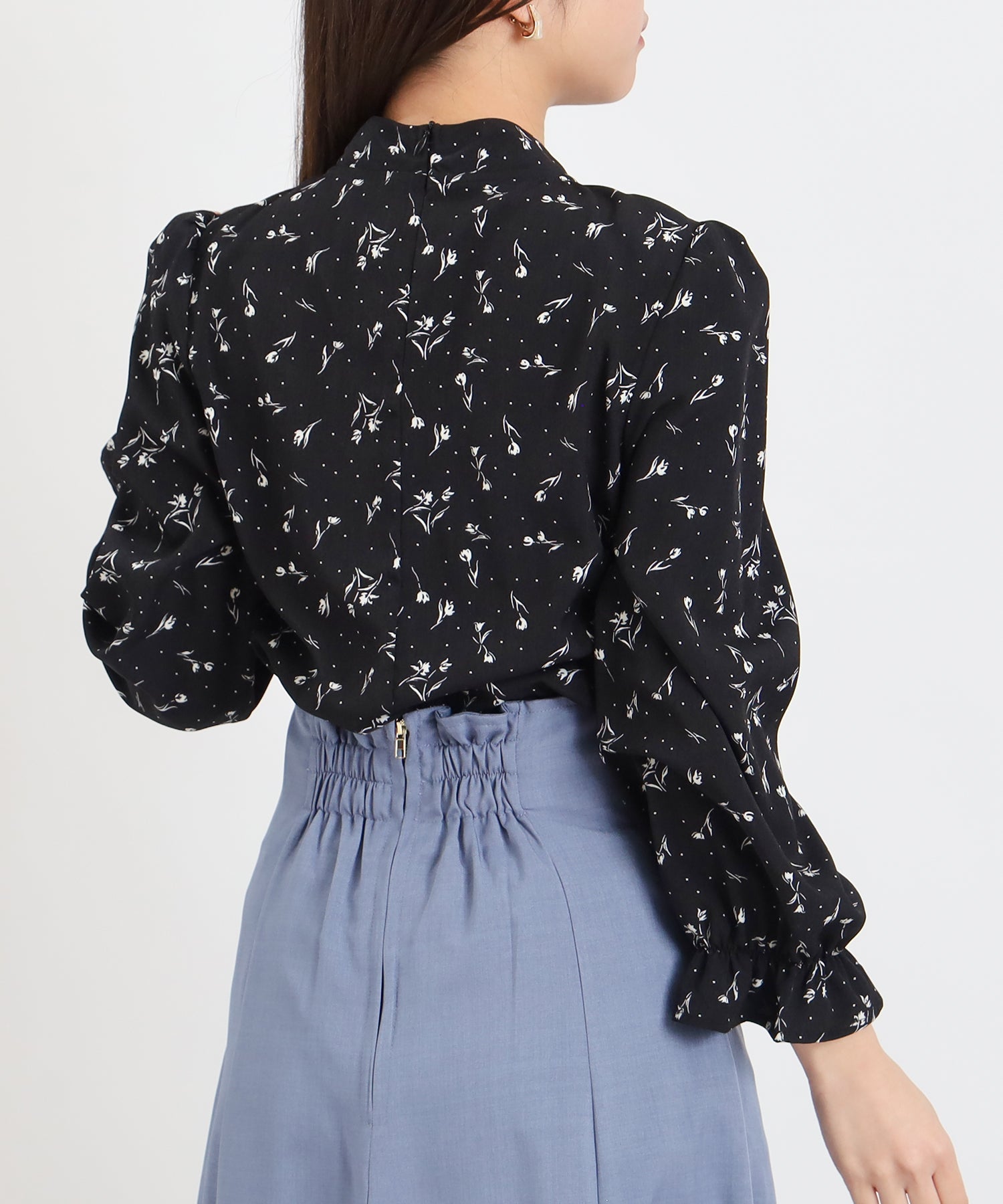 ブラック　model：156㎝　骨格ウェーブ　着用サイズ：S