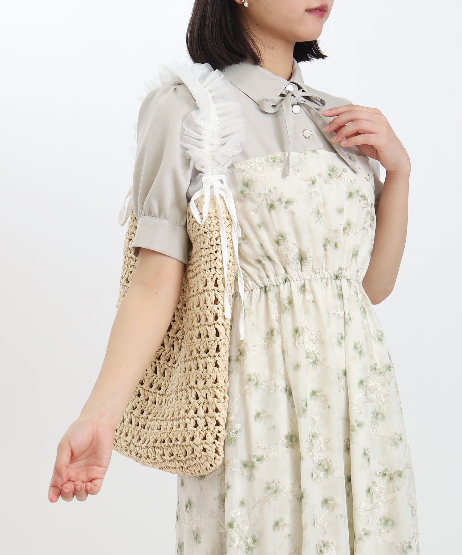 花柄刺繍ドッキングワンピース