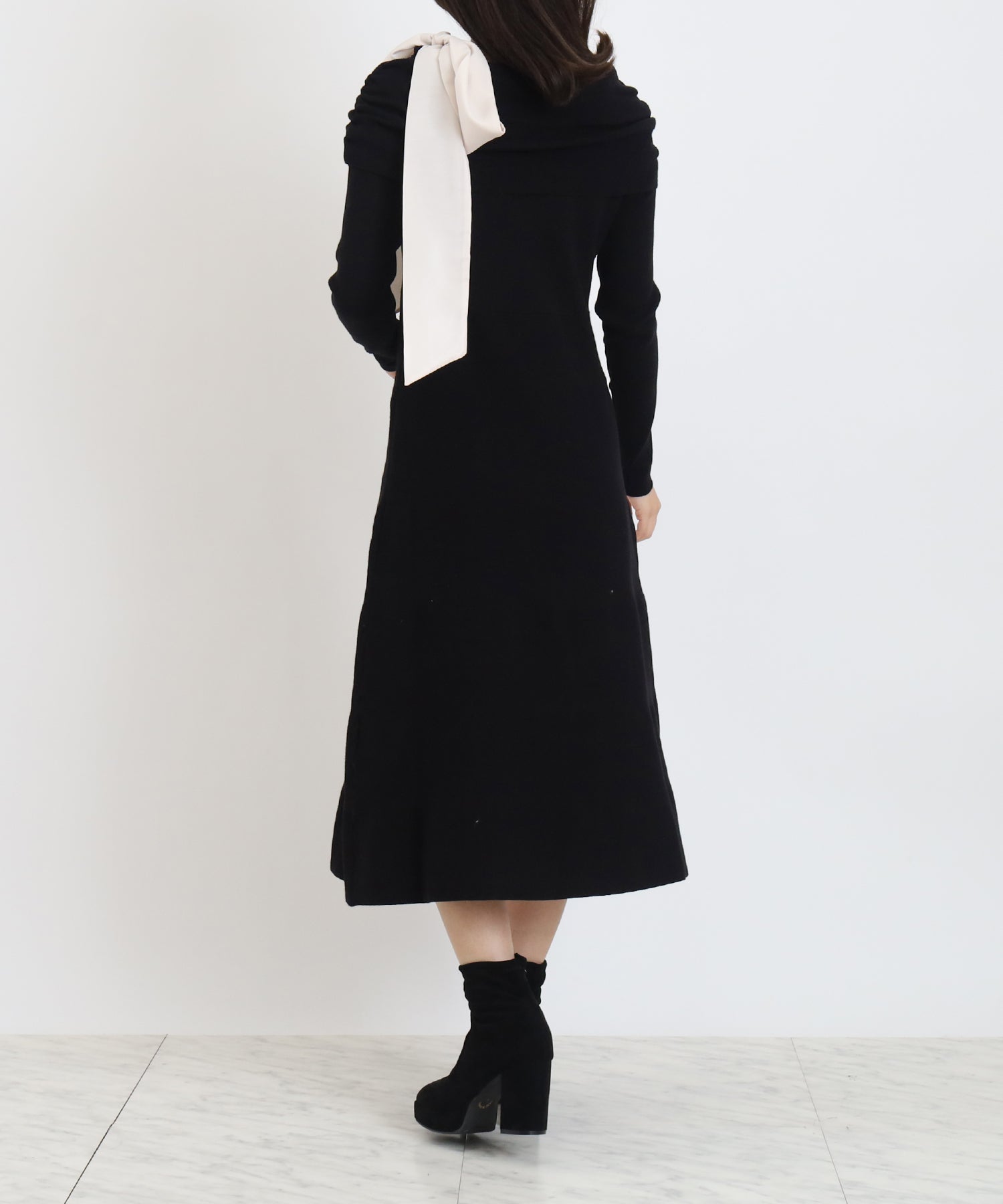 ブラック　model:156　着用サイズ：M