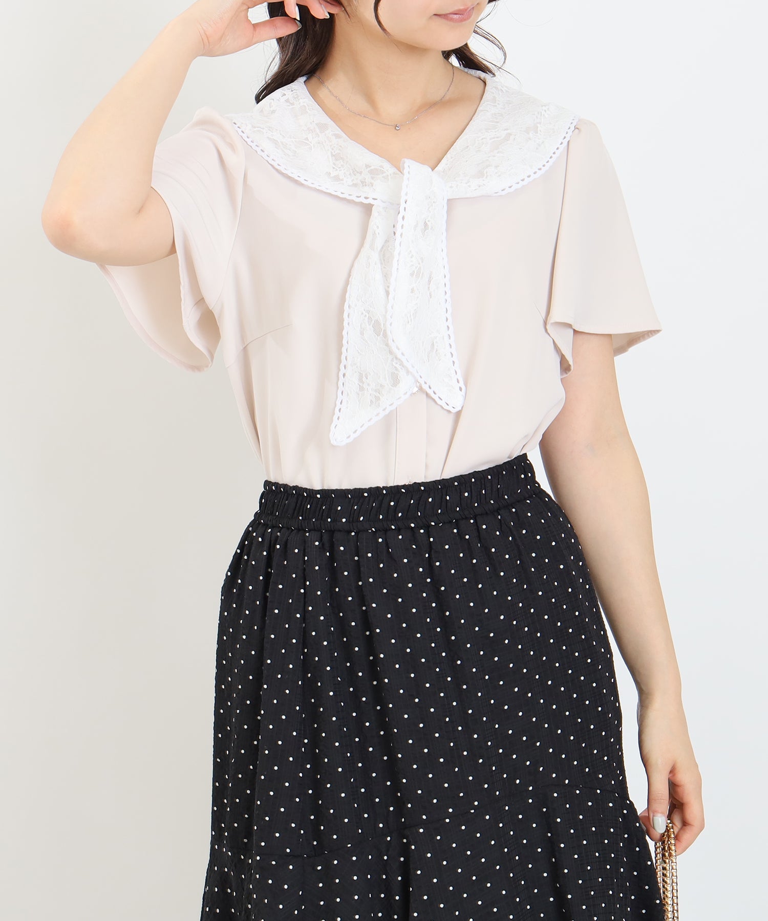 ピンクベージュ　model:160cm  着用サイズ：M