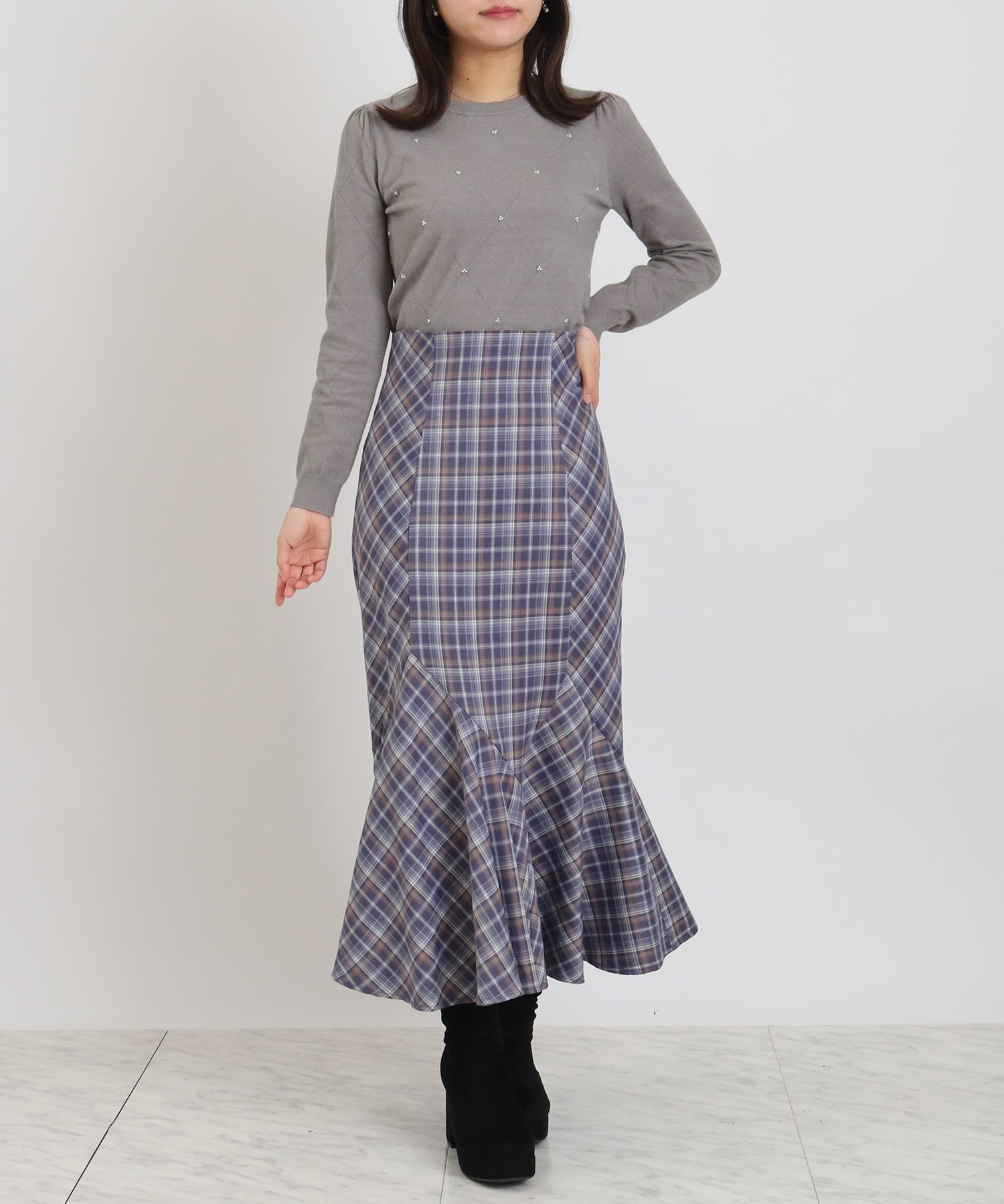 ライトグレー　model:156cm  着用サイズ：S