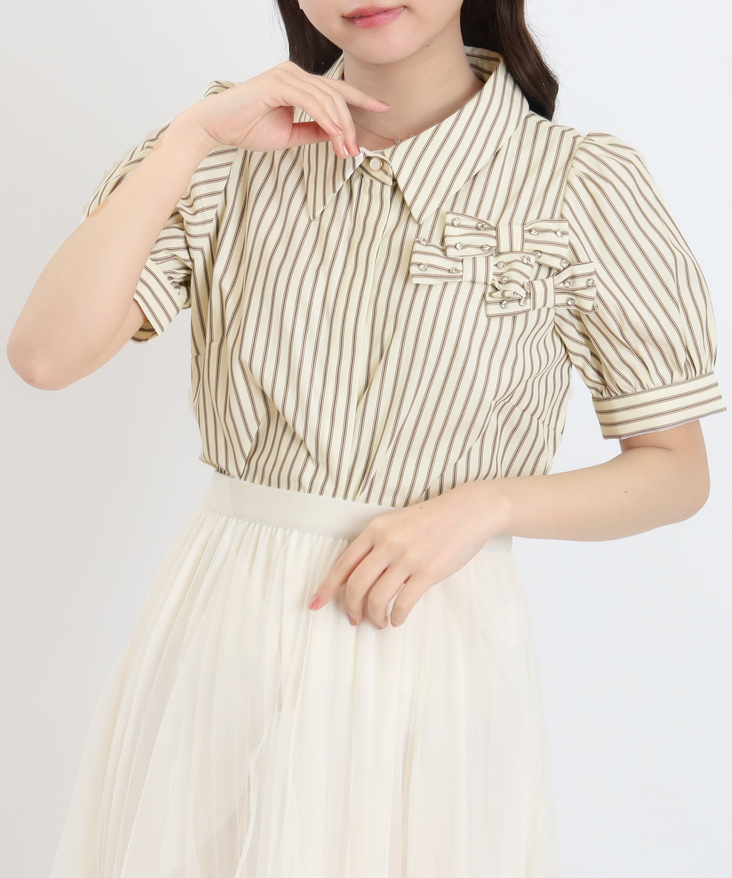 ベージュ　model：156　着用サイズ：M