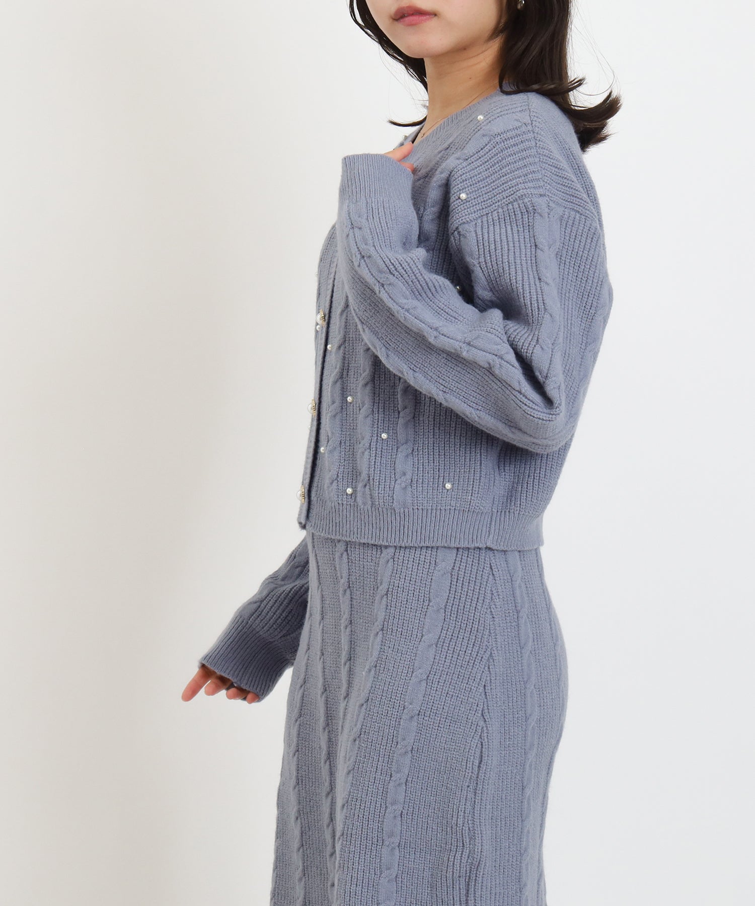 ライトグレー　model：156　着用サイズ：M