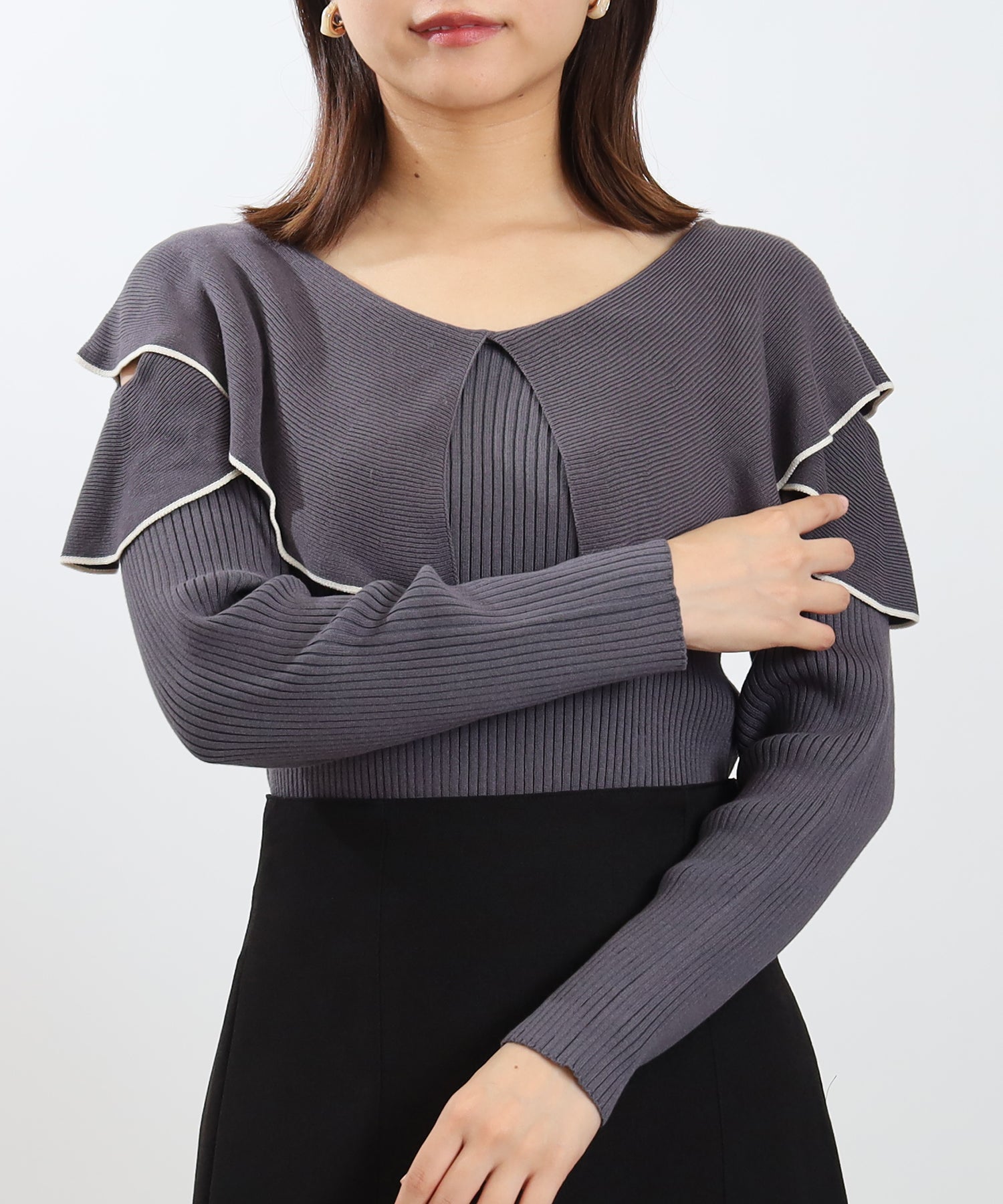 【新品未使用】FairLiar ラッフルポイントニット オープンショルダーラッフルニット