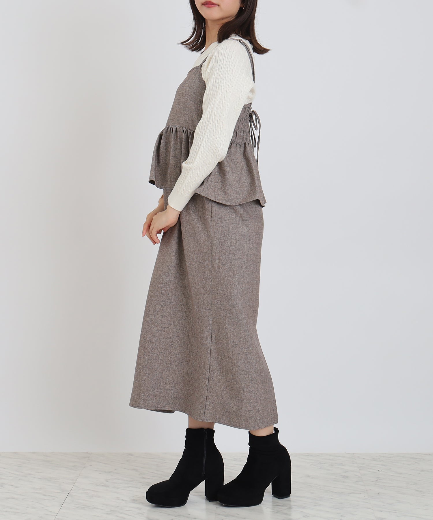 ブラウン　model:156cm  着用サイズ：M