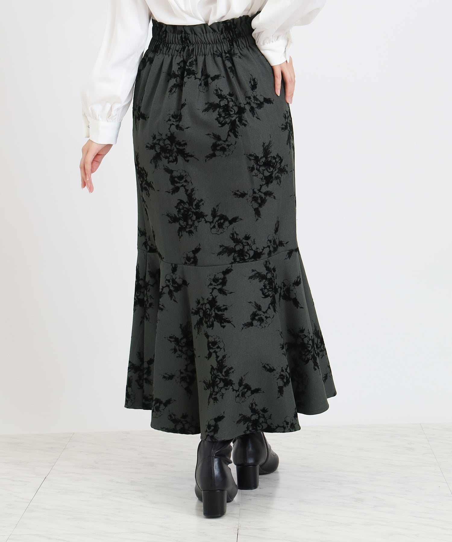 フロッキー花柄マーメイドスカート