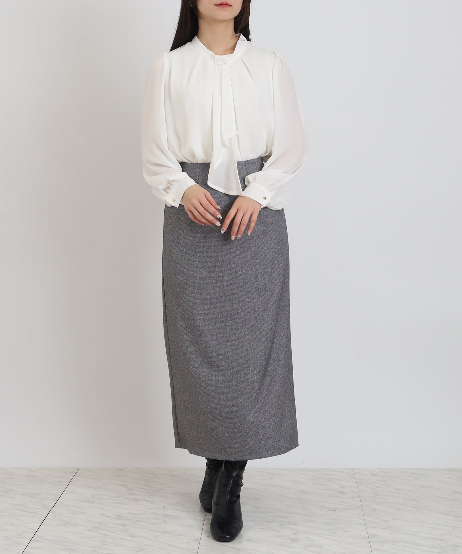 ホワイト　model:160cm  着用サイズ：M