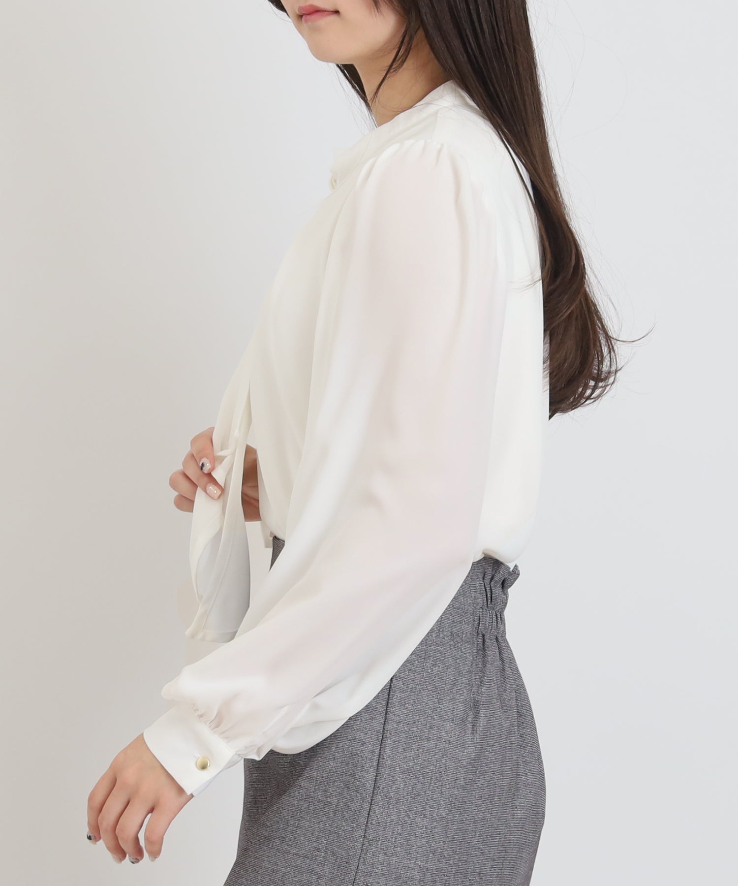 ホワイト　model:160cm  着用サイズ：M