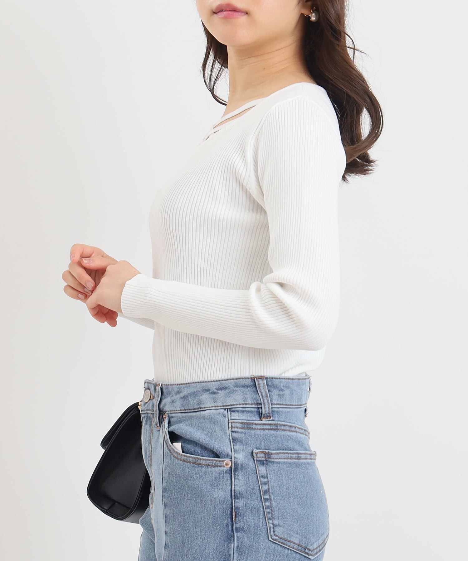 ホワイト　model:156㎝　着用サイズ：M