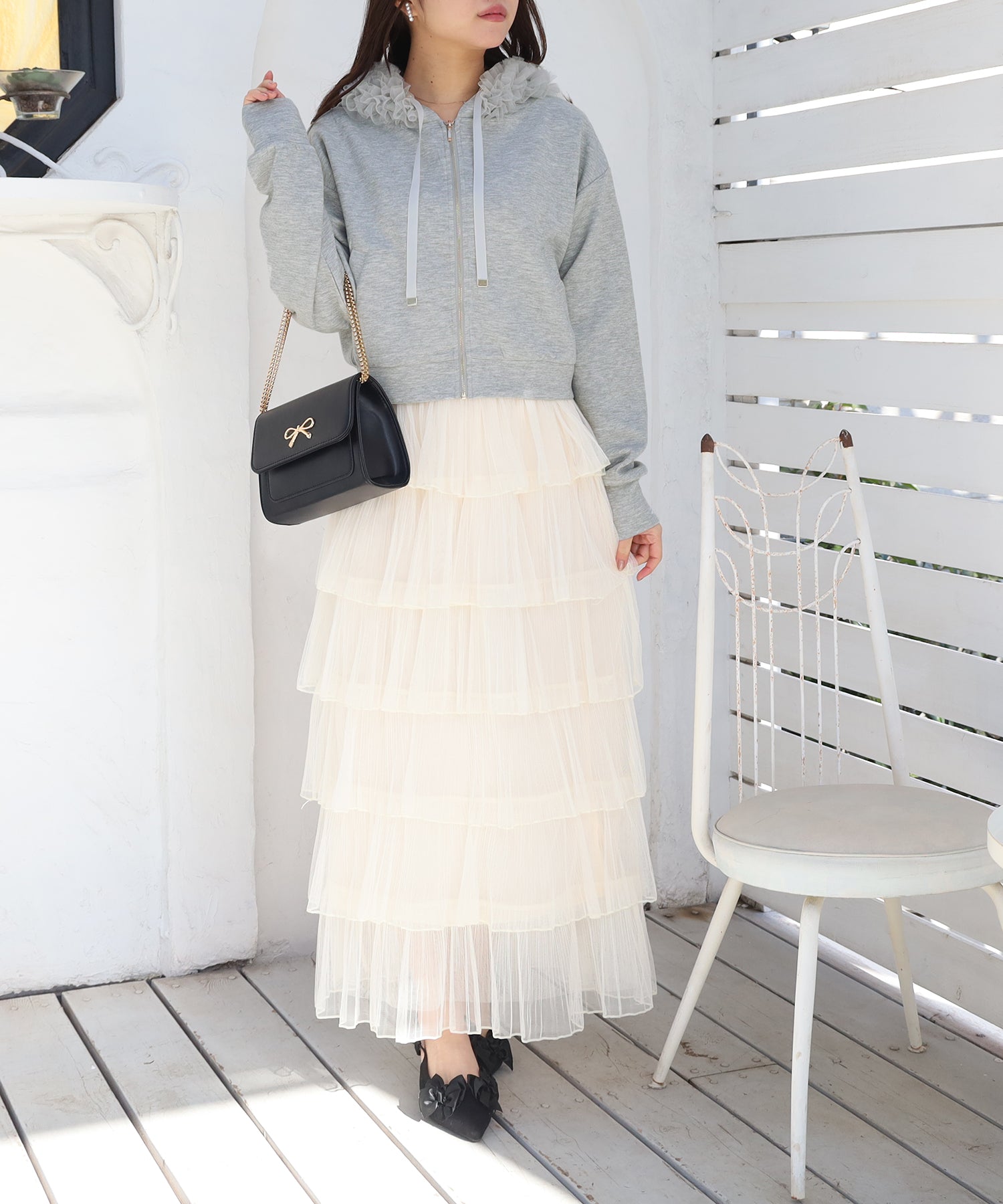 ライトグレー　model：156　着用サイズ：M