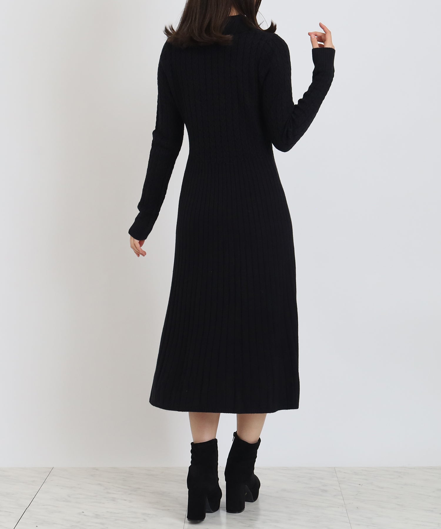 ブラック　model:156cm  着用サイズ：M