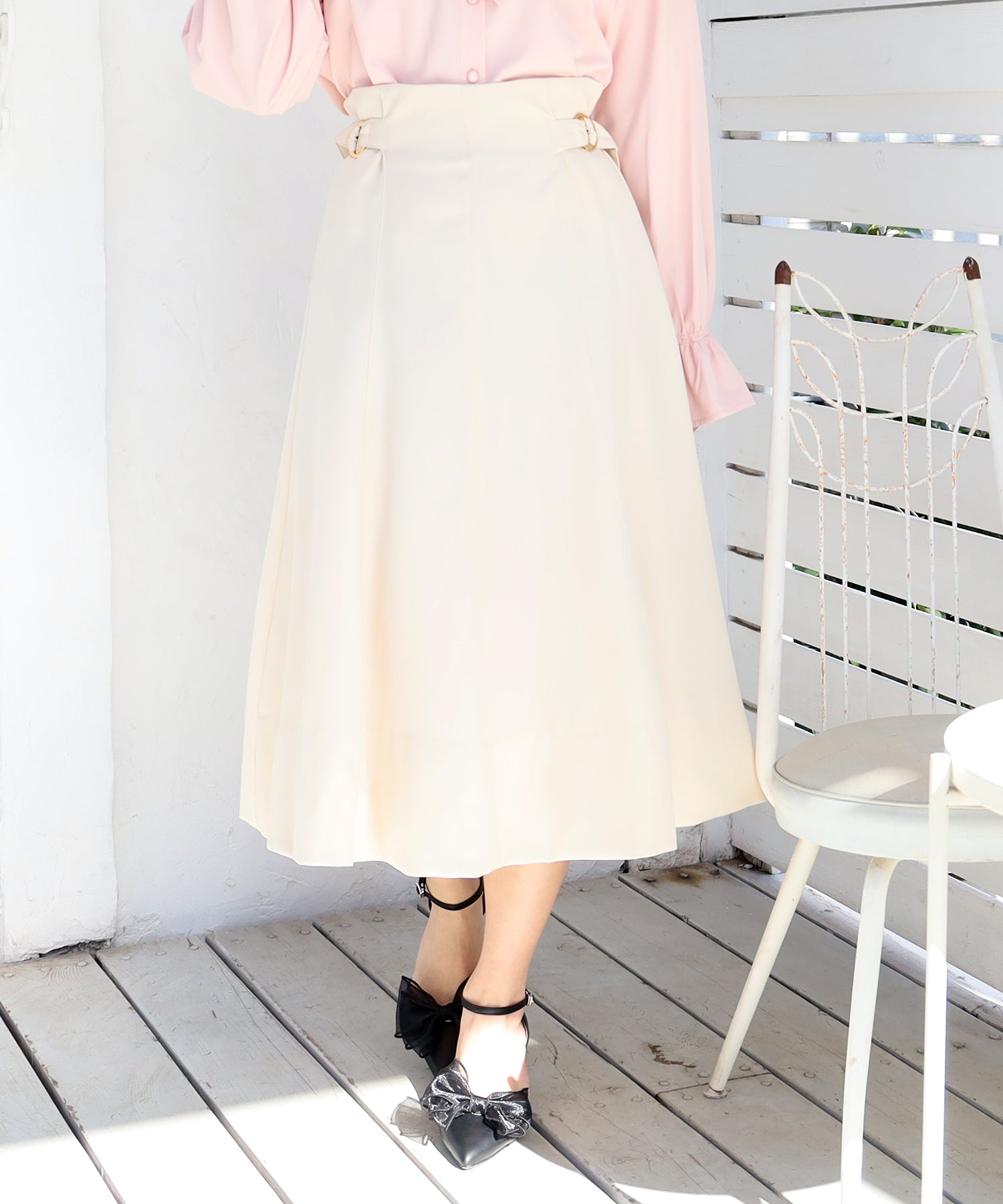 ベージュ　model：160　着用サイズ：M