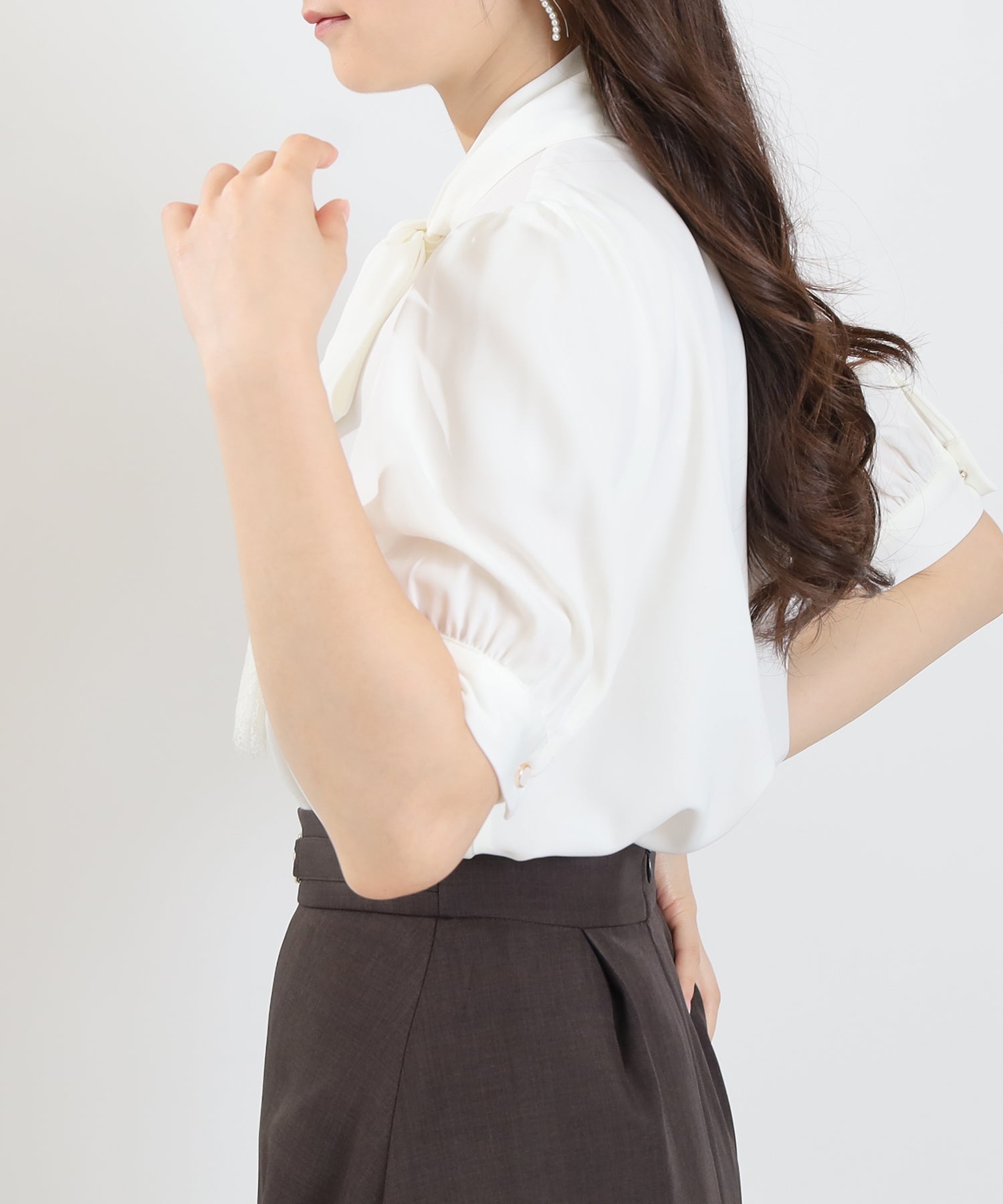 ホワイト　model：160　着用サイズ：M