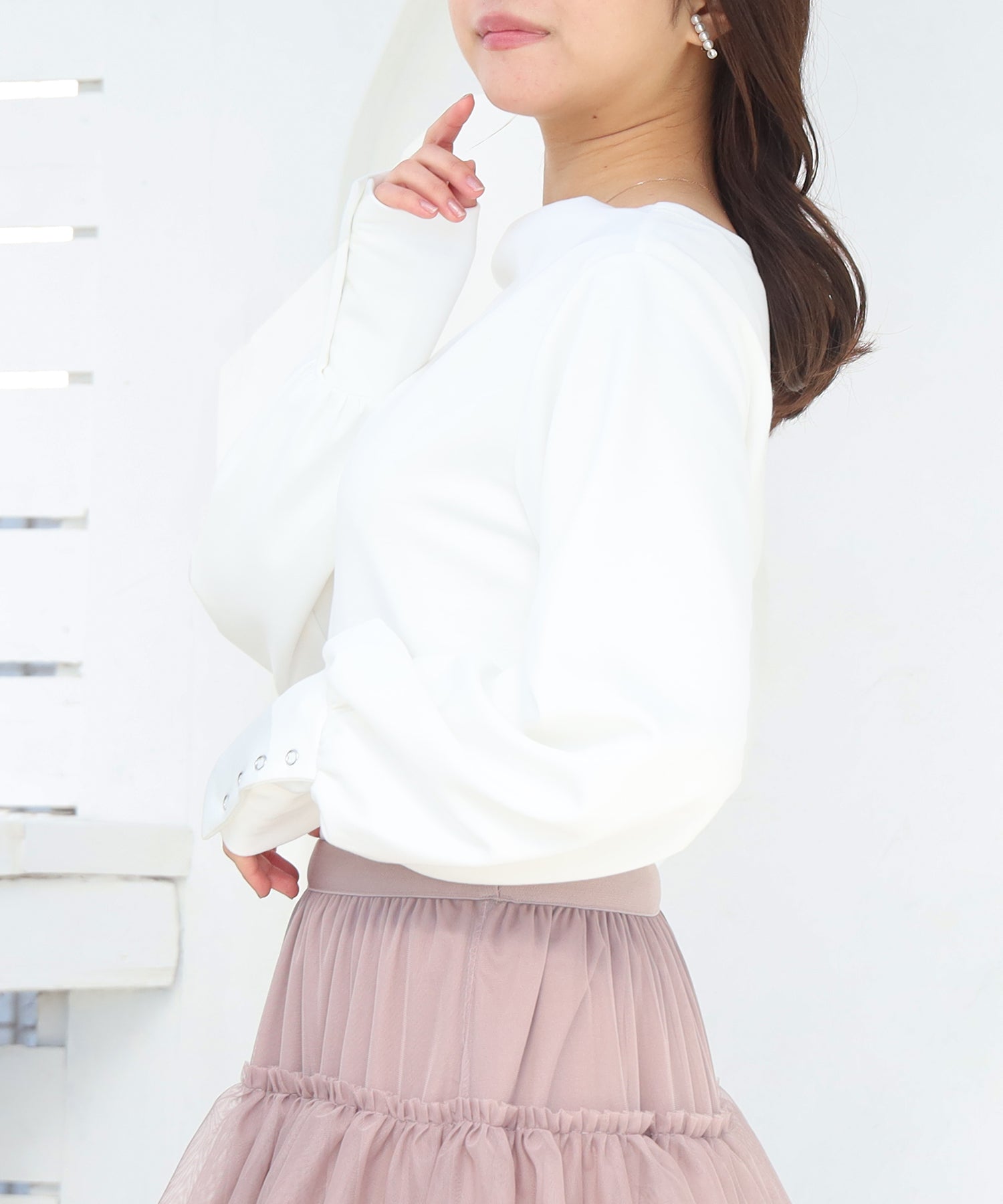 ホワイト　model：160　着用サイズ：M