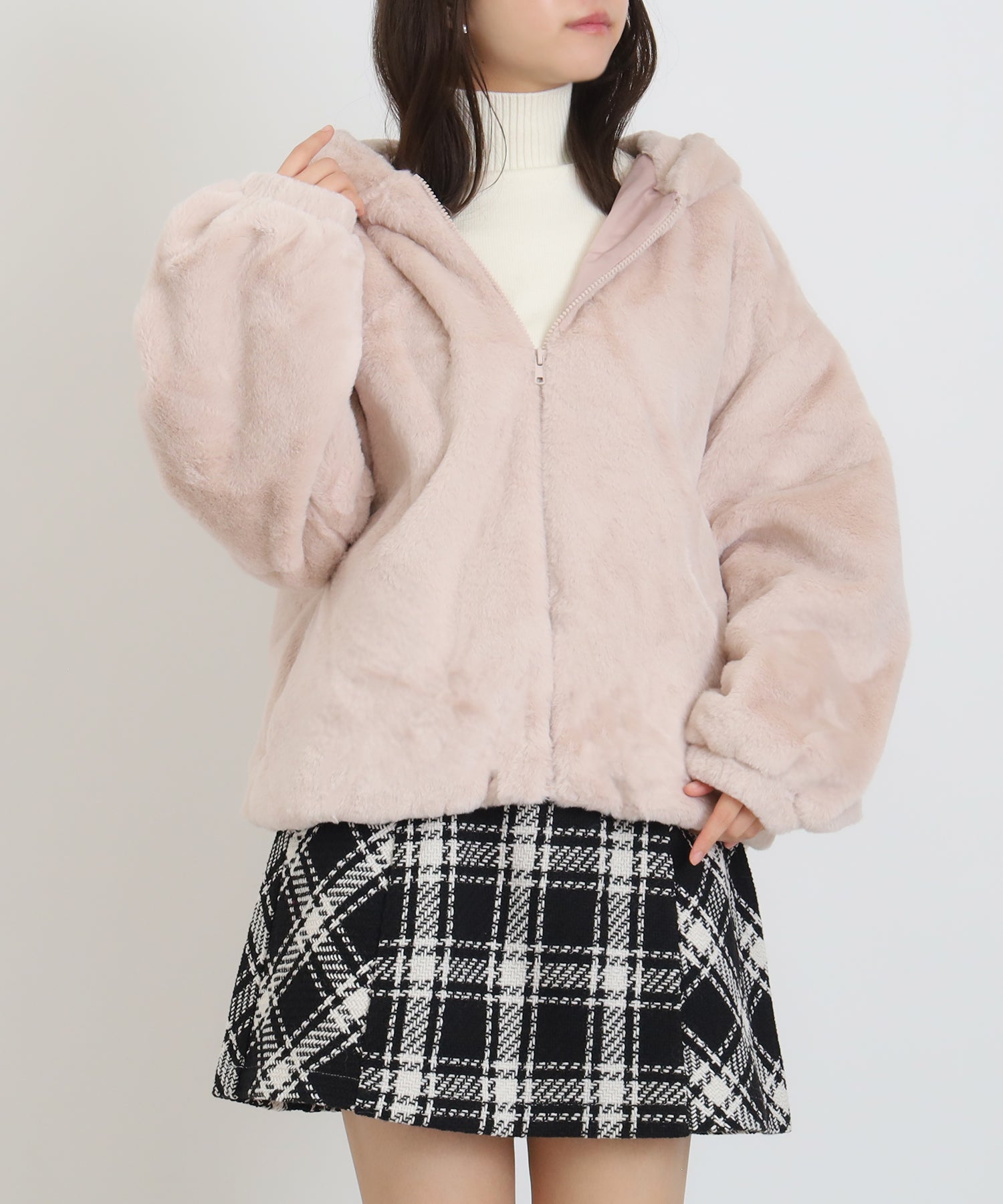 PINK フェイクファージップパーカー 注目□NAMED COLLECTIVE□フェイク