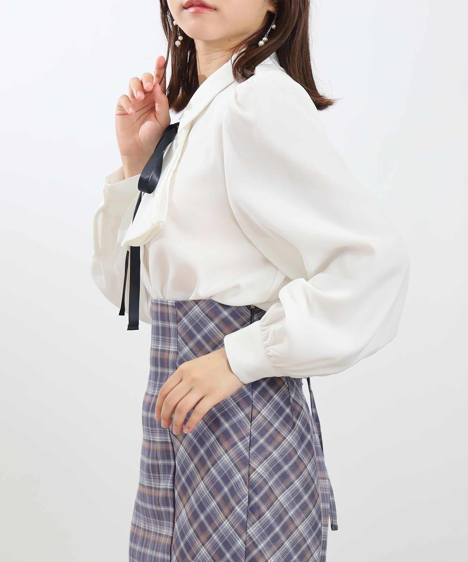ホワイト　model：156㎝　着用サイズ：S
