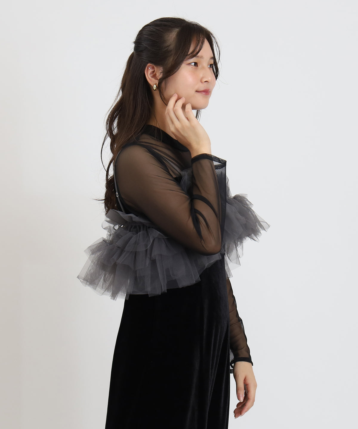 ブラック(ベロア)　model：160　着用サイズ：S