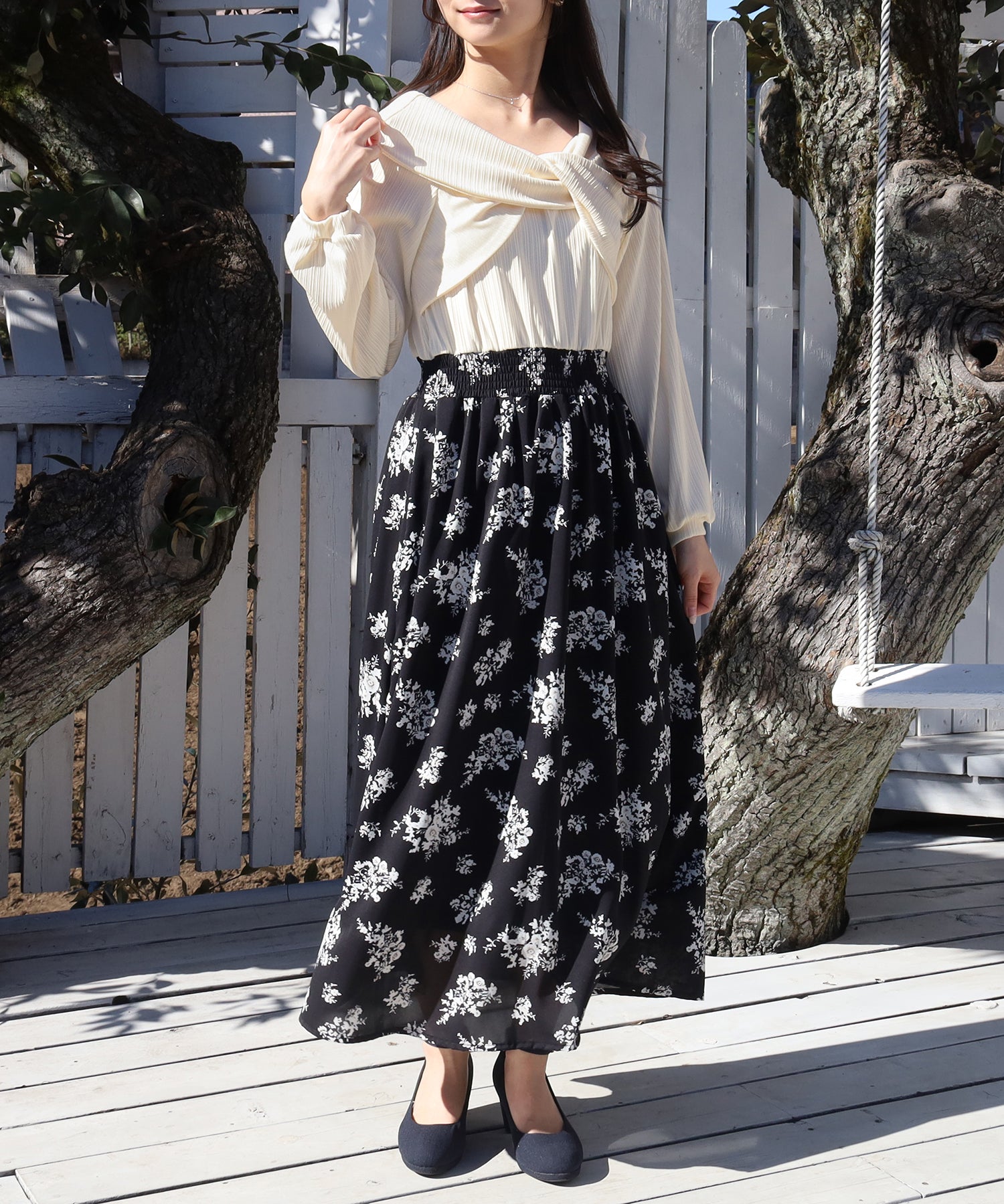 ベージュ　model:160cm  着用サイズ：M