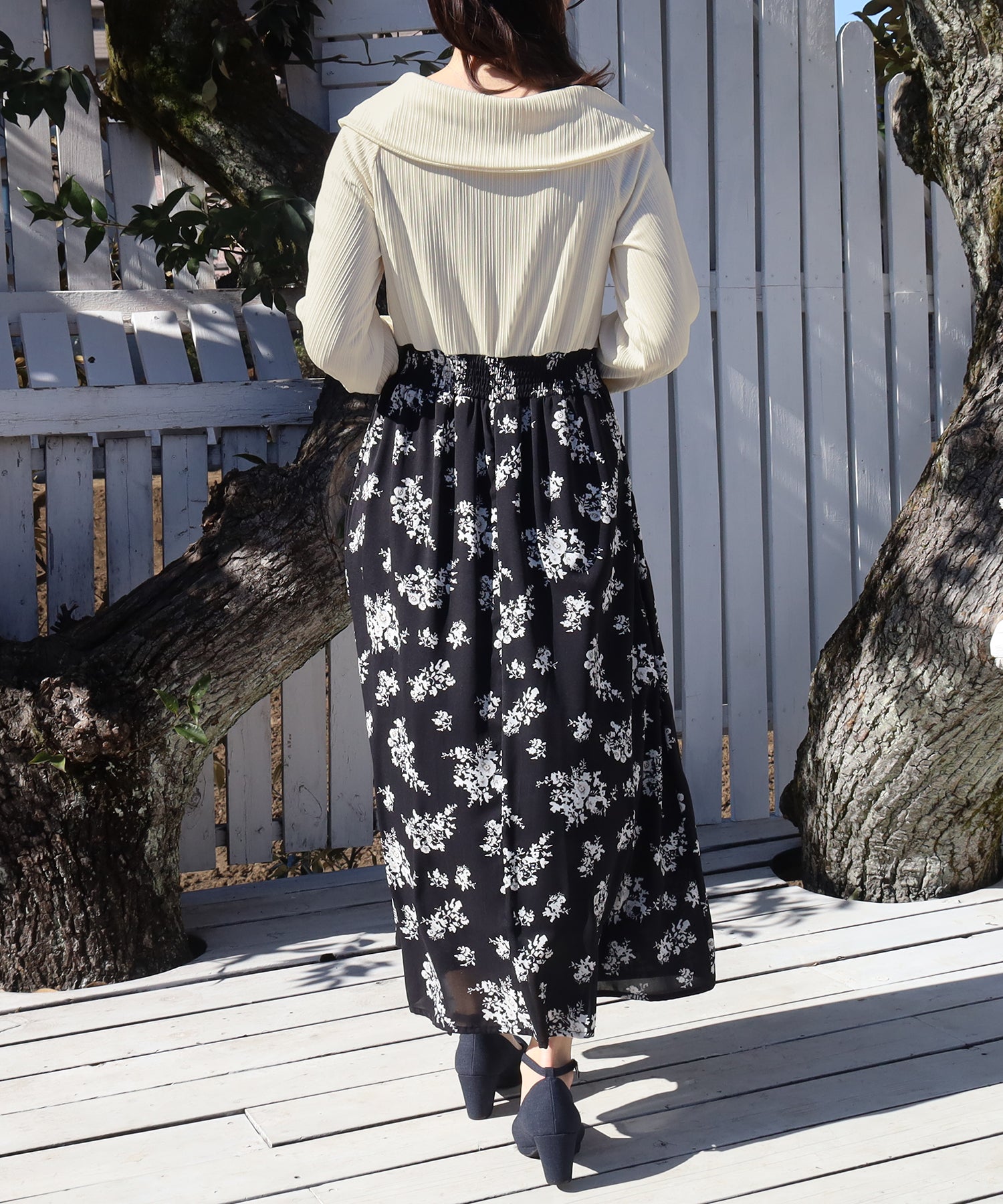 ベージュ　model:160cm  着用サイズ：M