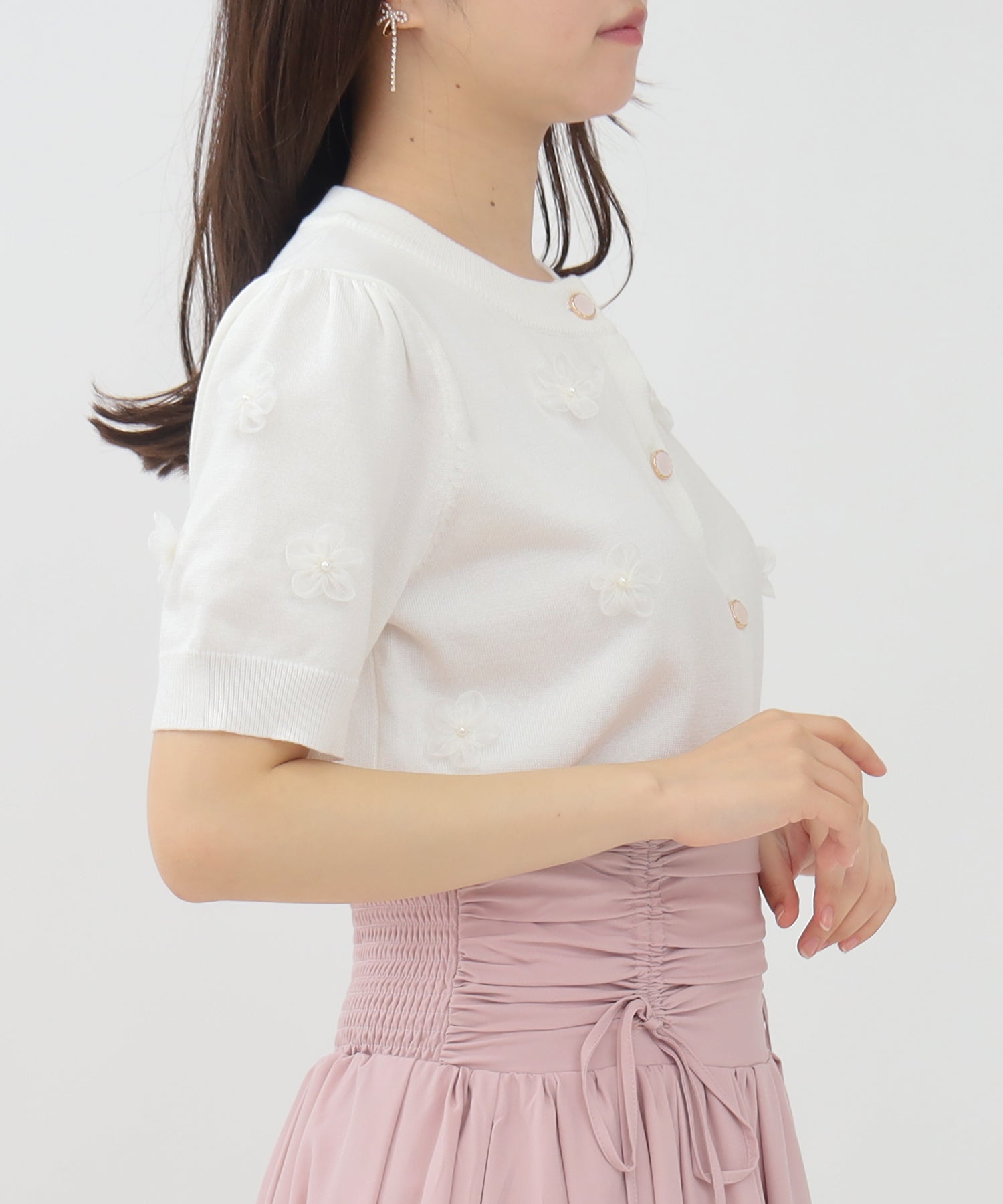 ホワイト　model：156　着用サイズ：M