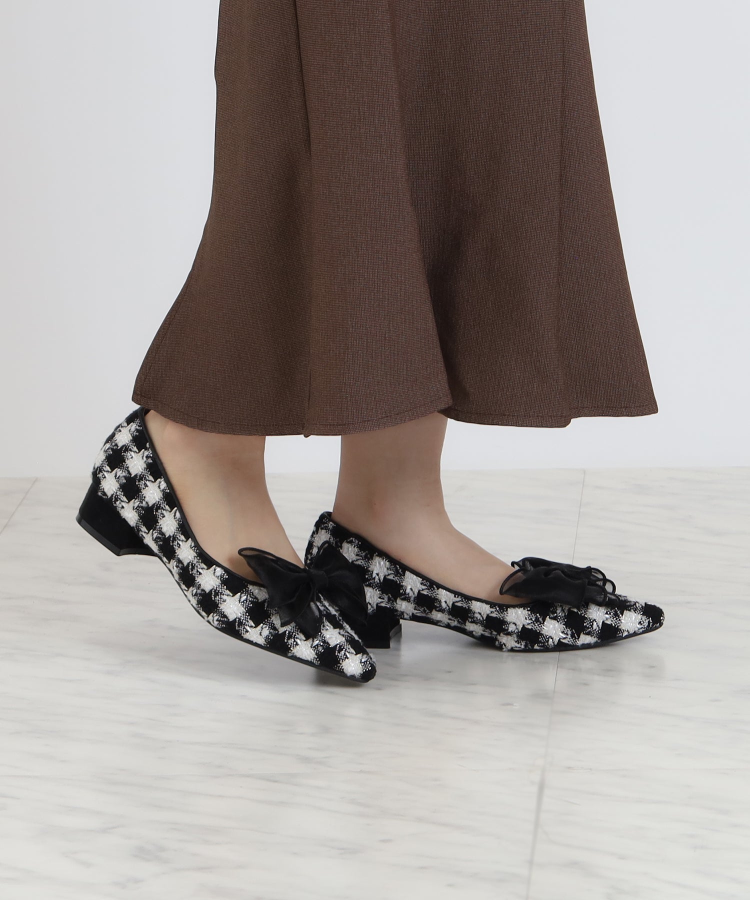 ホワイト×ブラック