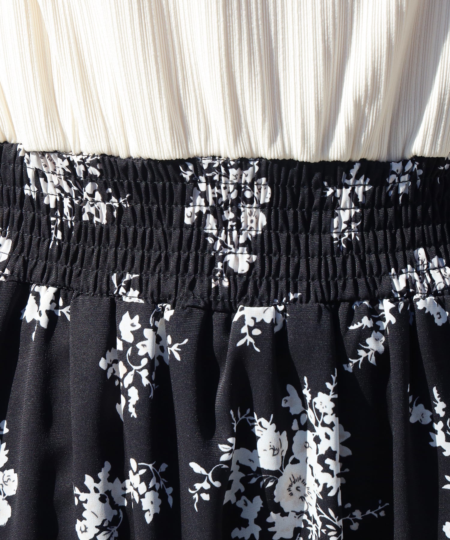 ディティール(ベージュ)