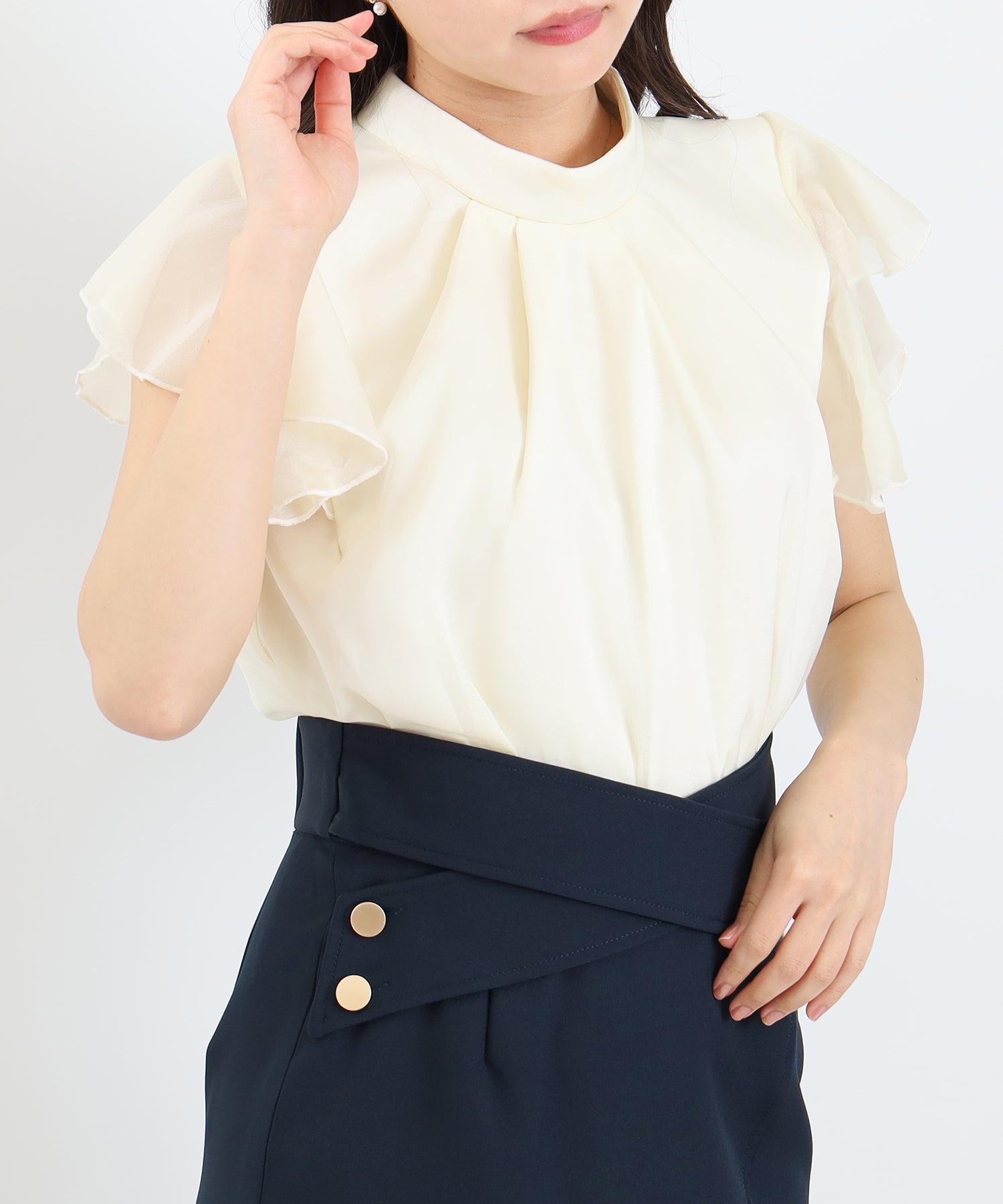 ベージュ　model:156cm  着用サイズ：M
