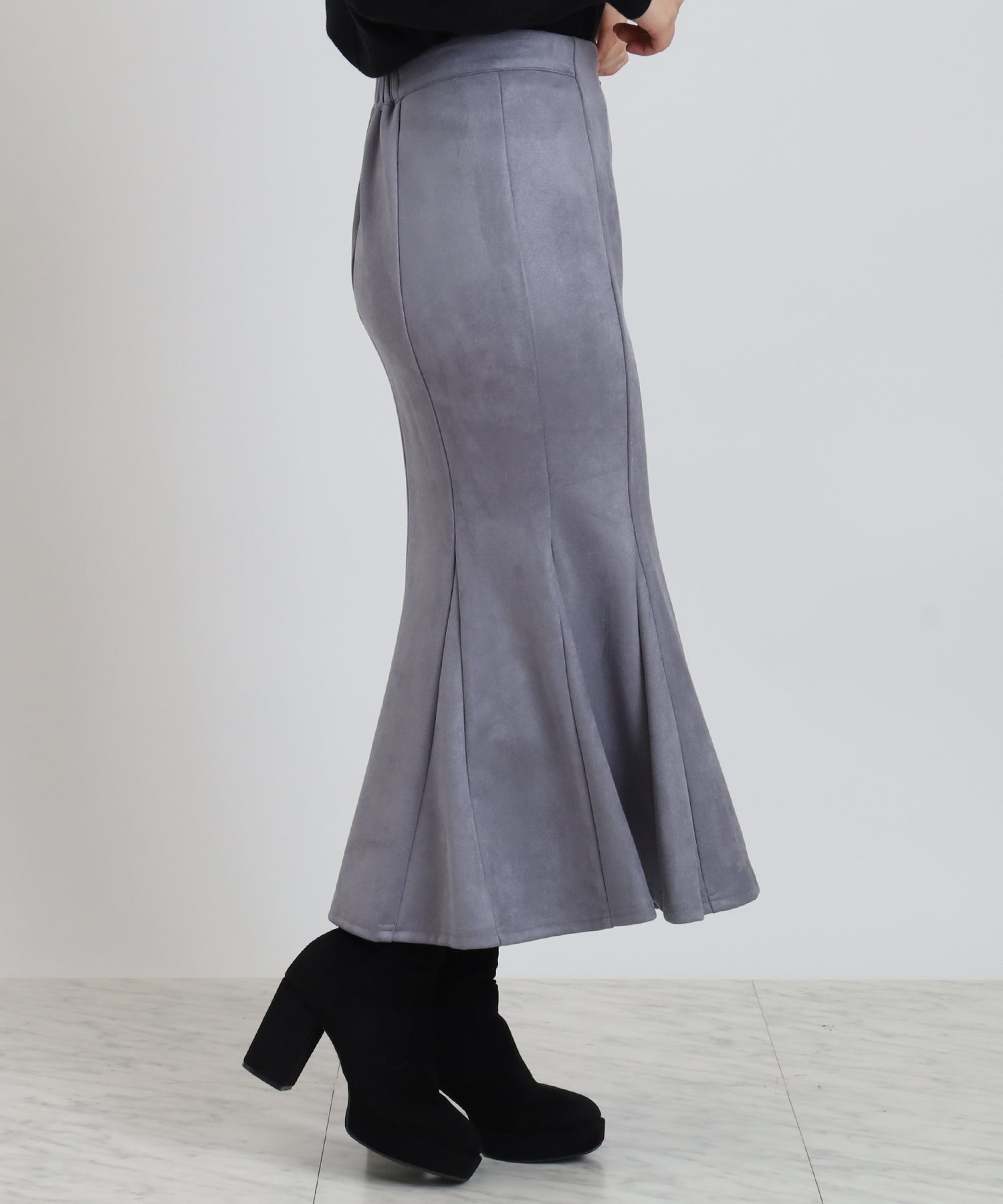 チャコール　model：156　着用サイズ：S