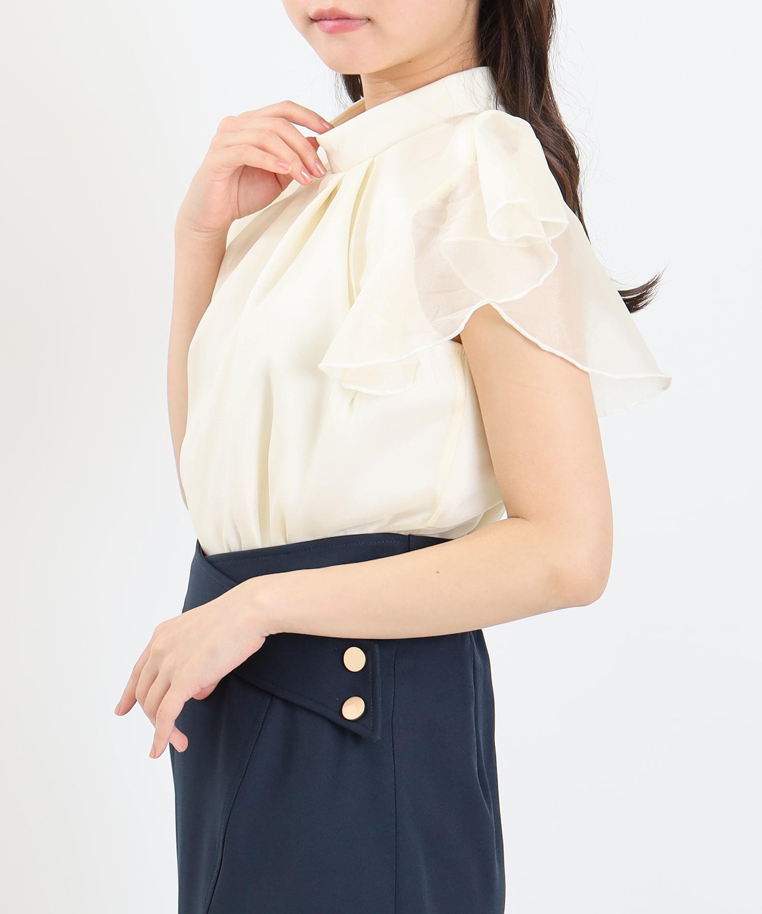ベージュ　model:156cm  着用サイズ：M