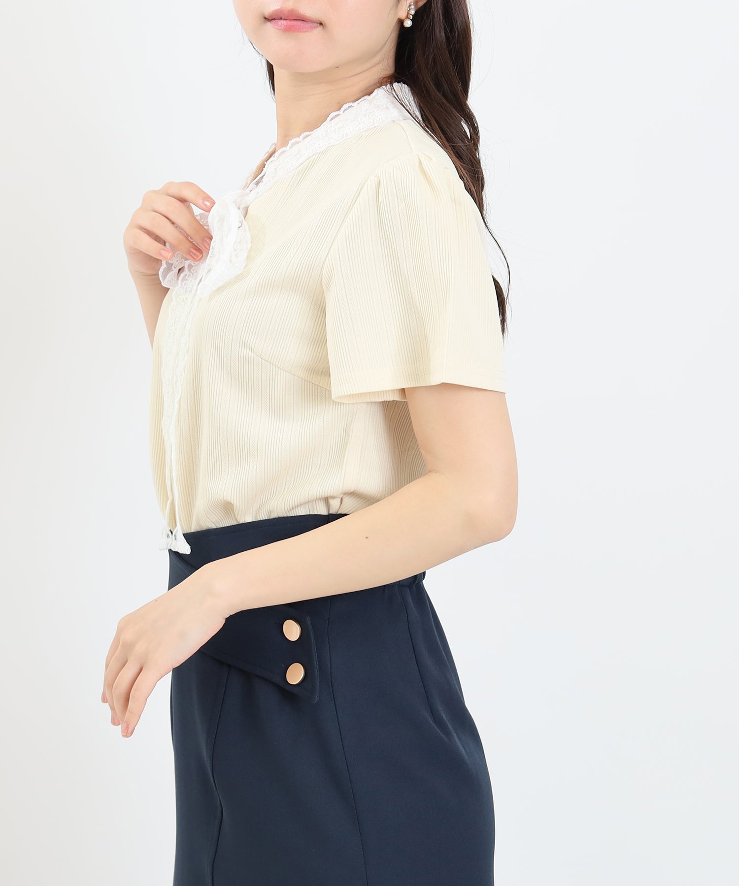 ベージュ　model：156　着用サイズ：M