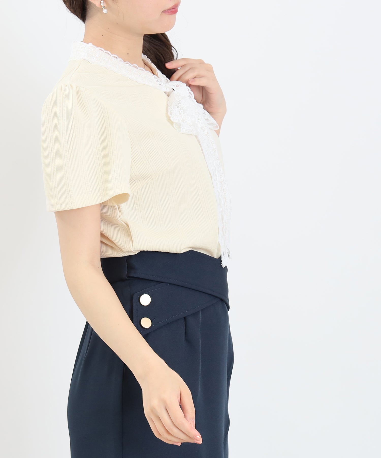 ベージュ　model：156　着用サイズ：M