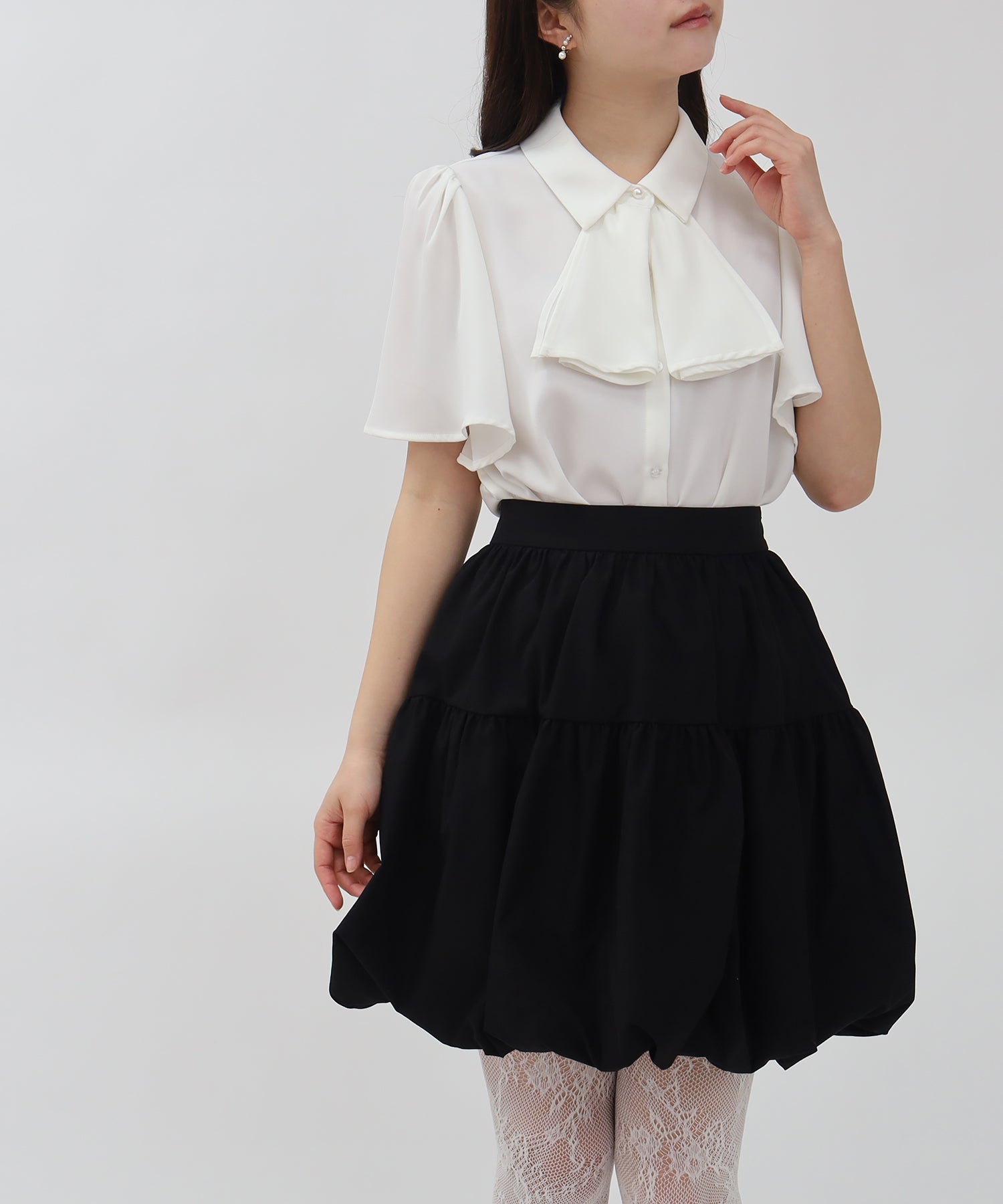 ホワイト　model：156　着用サイズ：S