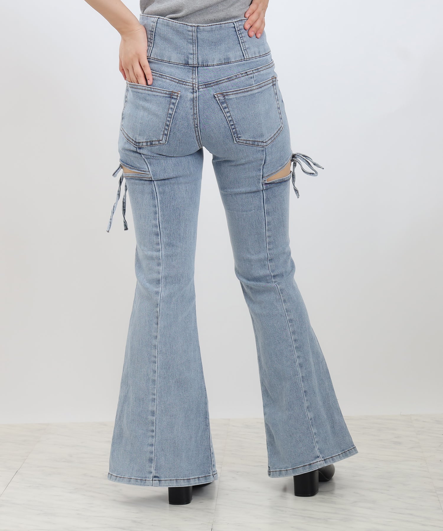 ブルー　model：156　着用サイズ：S