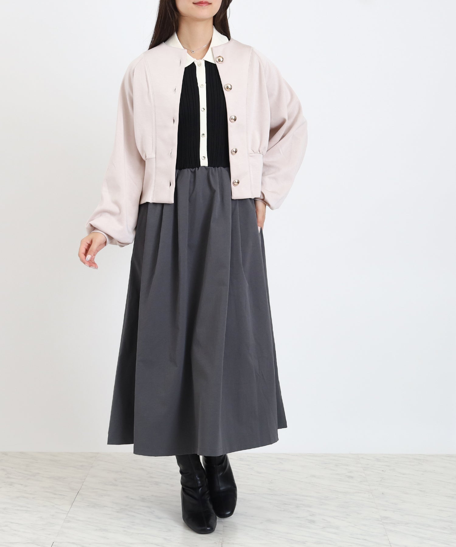 グレージュ　model：160　着用サイズ：M