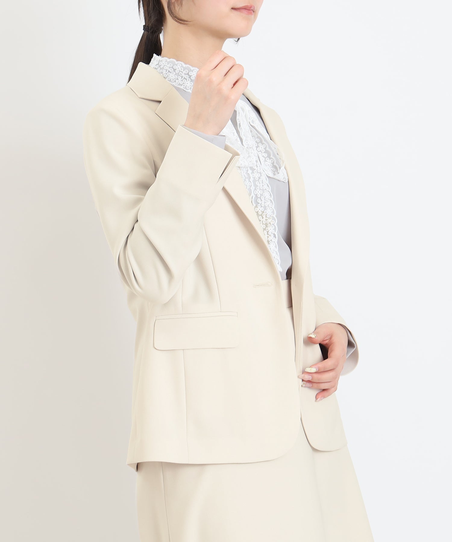 ベージュ model:160cm  着用サイズ：M