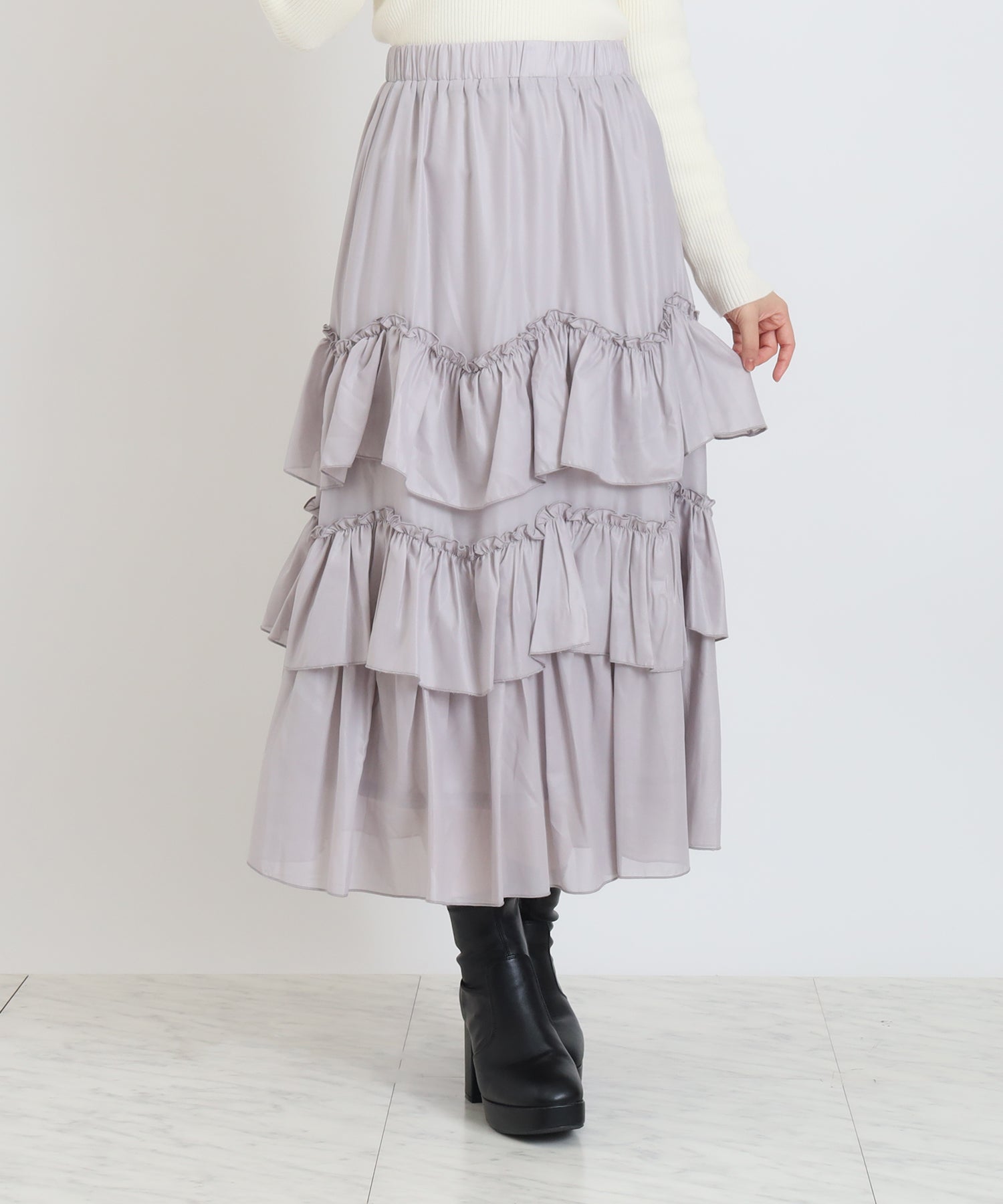 ピンクベージュ