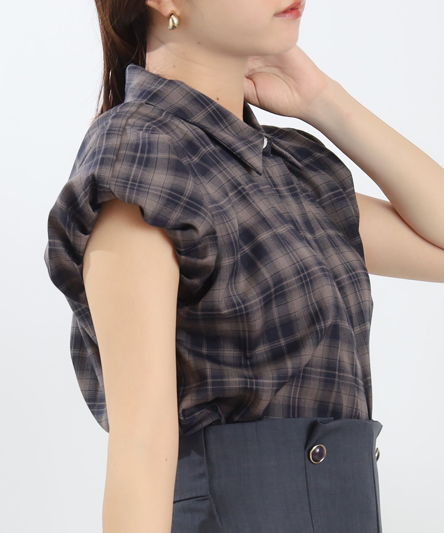ネイビー×モカ　model：156　着用サイズ：M