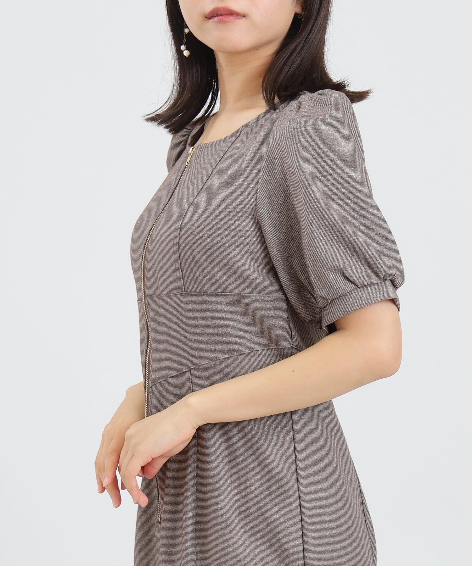 ブラウン　model：156　着用サイズ：S