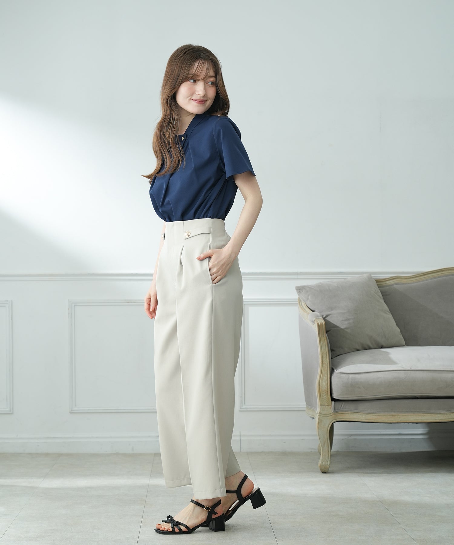 ベージュ　model：163　着用サイズ：M