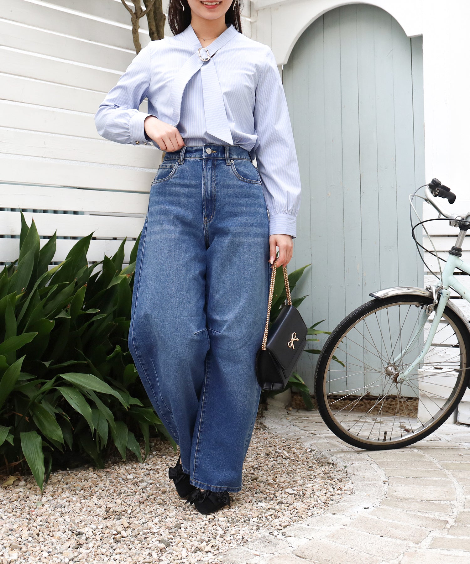 ブルー　model:160　着用サイズ：M